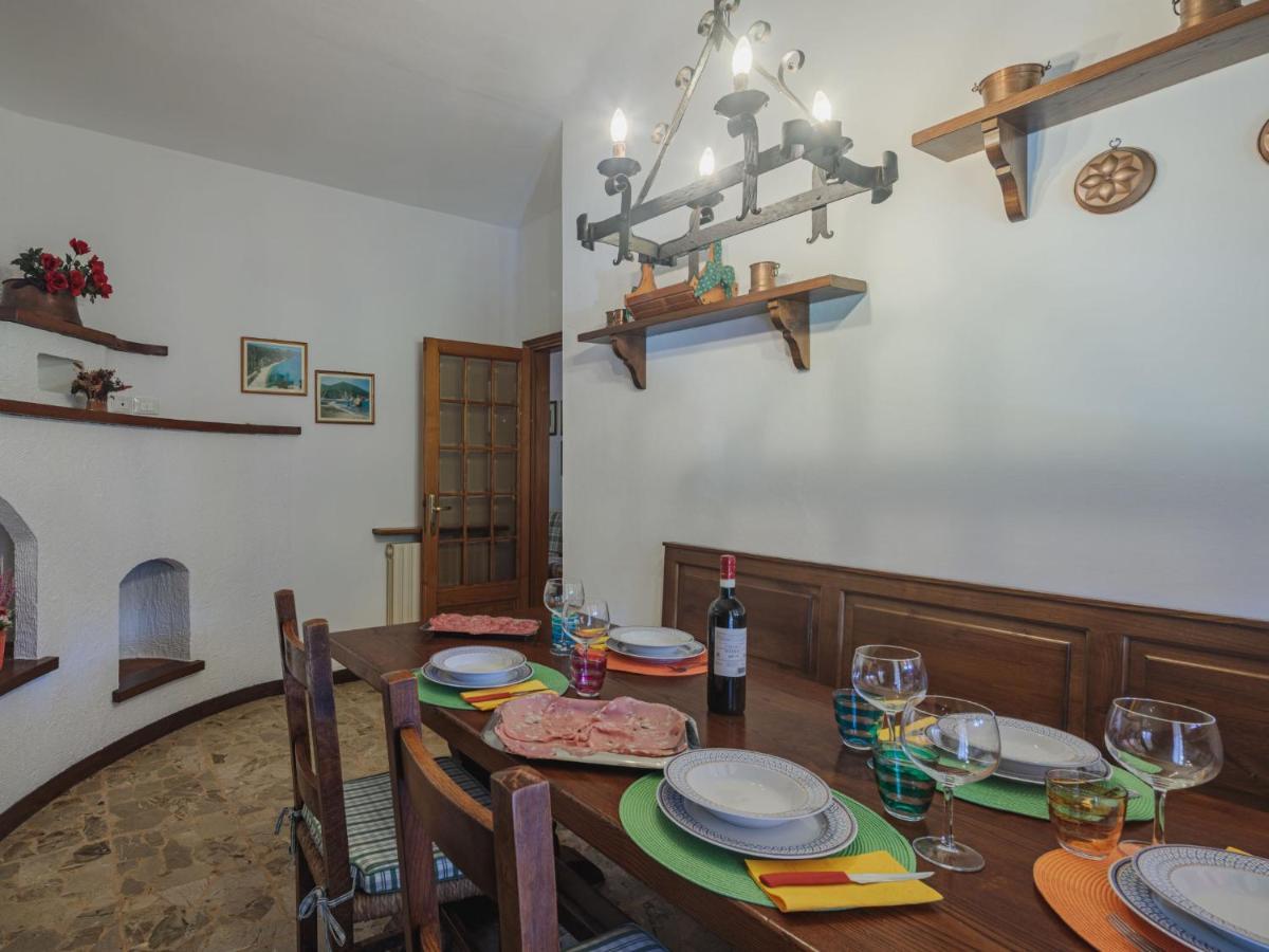 Apartment Barbara By Interhome Corsanico-Bargecchia Bagian luar foto